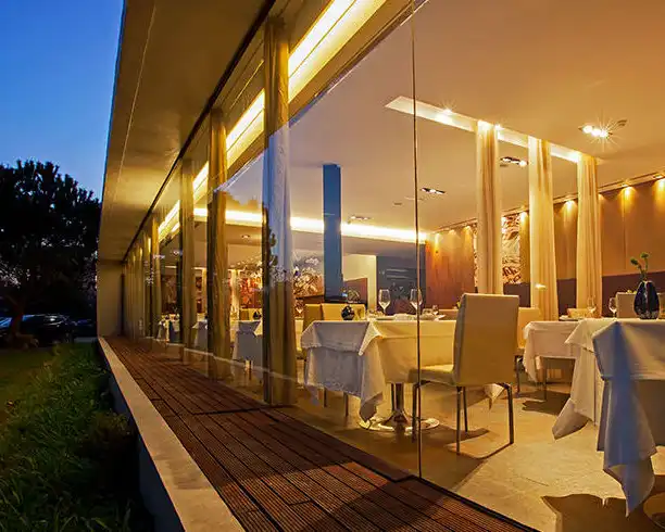 Venue Restaurant Eleven